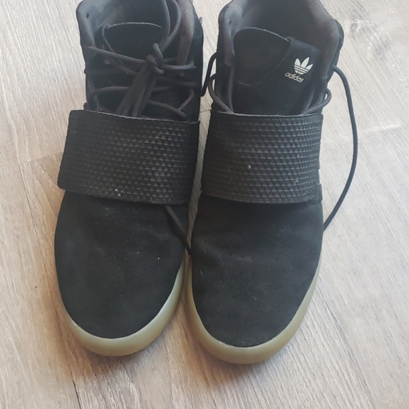 Adidas Tubular Mens Sneakers - Picture 2 of 4
